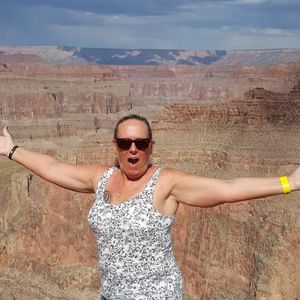 Meet your Posher, Rebekah